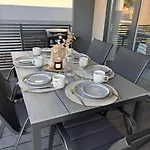 Casa Verona Kamp Heron Island *